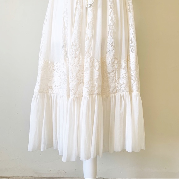 HAH Too Far Gone Dress In Walking In Eggshells - Picture 8 of 13